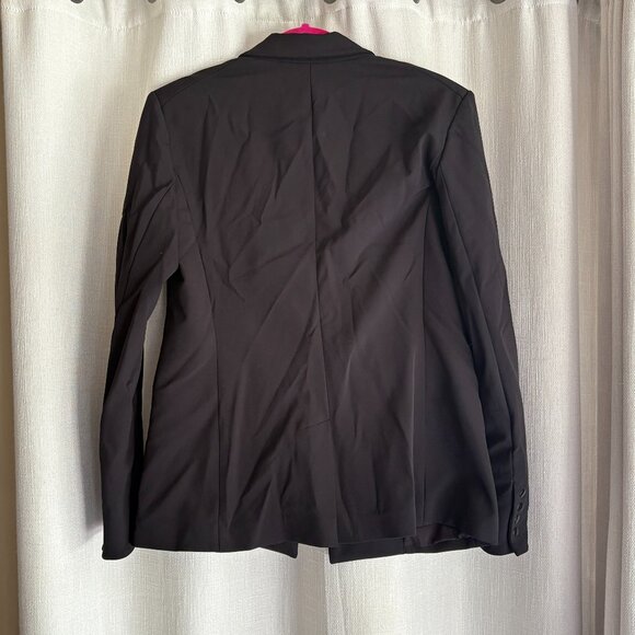 Veronica Beard // Iconic Scuba Jacket - Picture 4 of 5